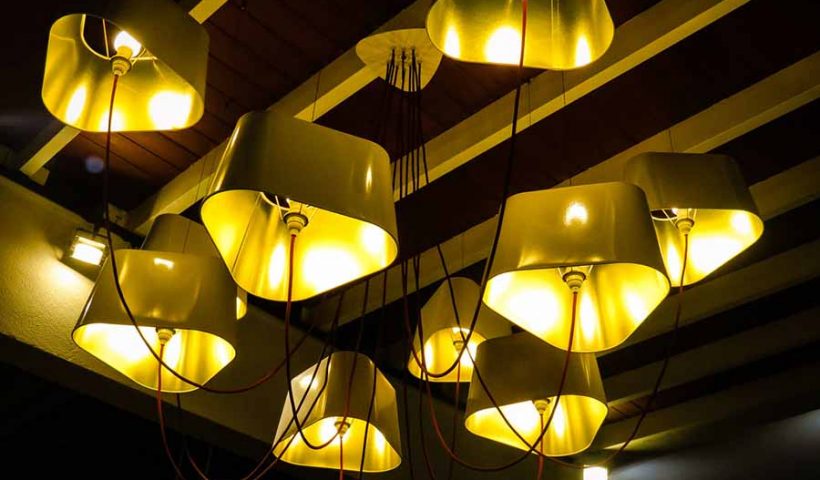 éclairage électrique plafonnié