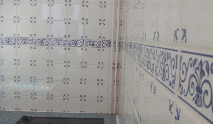 Pose carrelage mural